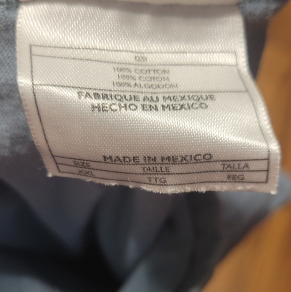 Nike Short Sleeve Shirt, Tag Size XXL - Picture 4 of 4